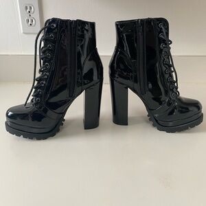 Cutest black boots ever